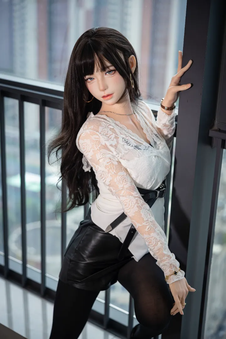ตุ๊กตายางซิลิโคน Lina 152 ซม. สไตล์ 2.5D